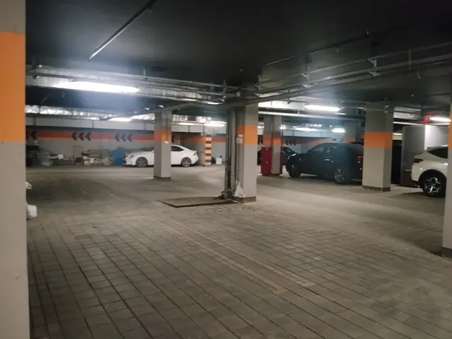 Продажа имущества, находящегося в собственности города Москвы, нежилое помещение по адресу: г. Москва, ул. Народного Ополчения, д. 11, площадью 11,1 кв.м, машино-место 100, (Подземный этаж № -2), кадастровый номер: 77:08:0010011:5256