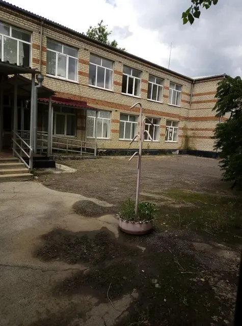 Нежилое здание