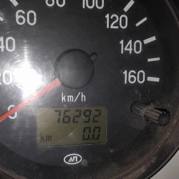 Автомобиль УАЗ-220695