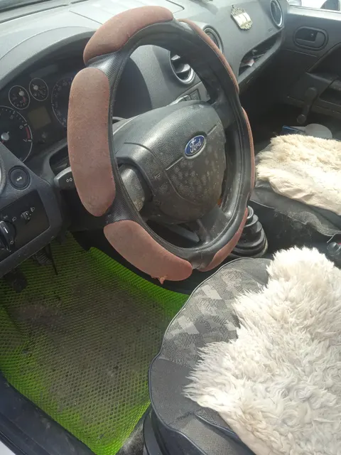 Автомобиль Ford Focus, Автомобиль Ford Focus, Автомобиль Ford Fusion