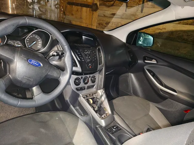 Легковой автомобиль марки Ford Focus, 2012 г.в, г/н У542СВ43, цвет: темно-синий, VIN X9FKXXEEBKCB64020