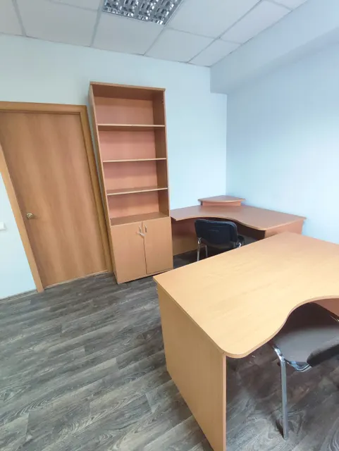 Офис № 107, право субъекта малого предпринимательства и физического лица, не являющегося индивидуальным предпринимателем и применяющего специальный налоговый режим «Налог на профессиональный доход» на заключение договора аренды нежилого помещения в Бизнес-инкубаторе Челябинской области.