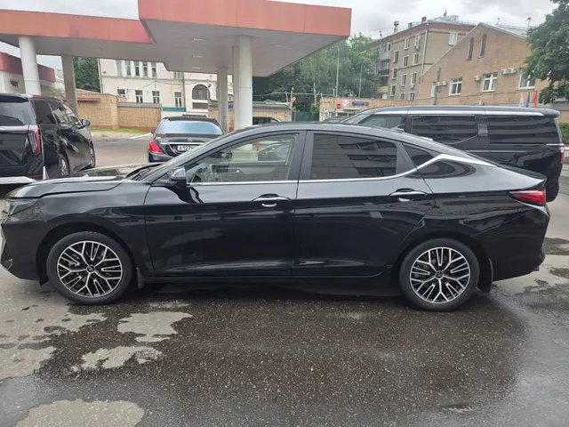 Продажа транспортного средства Легковой автомобиль Москвич 6 (VIN X7LDD14AED1000718)
