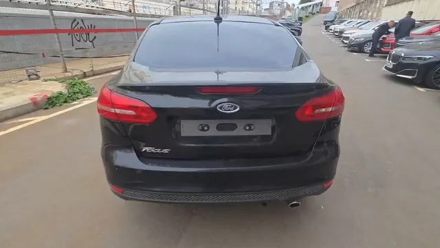 Продажа транспортного средства Легковой автомобиль Форд Фокус (VIN Z6F4XXEEC4JR59524)