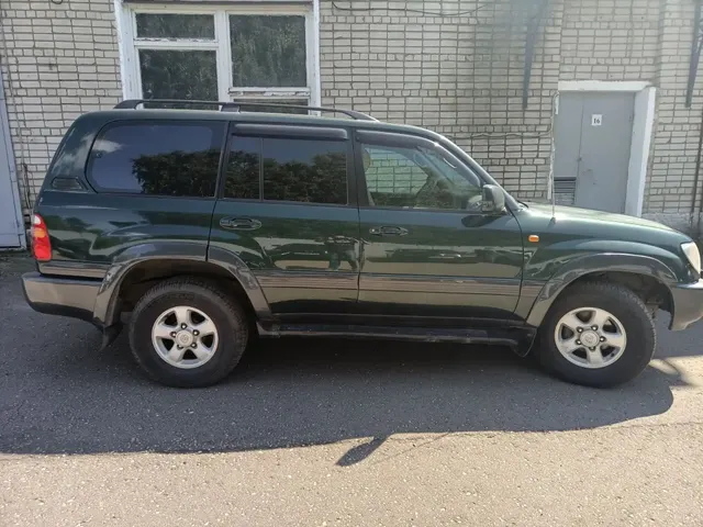 Автомобиль легковой универсал марки Тойота Ленд Крузер, паспорт транспортного средства 67 РЕ 479926 выдан 20.03.2020 Отд. № 4 МОРЭР ГИБДД УМВД России по Смоленской области, год изготовления ТС 1999, идентификационный номер (VIN) JT111WJA005004245, категория ТС В/М1, модель, № двигателя 2UZ 0139254, шасси (рама) № JT111WJA005004245, кузов (кабина, прицеп) № отсутствует, цвет кузова (кабины, прицепа) зеленый