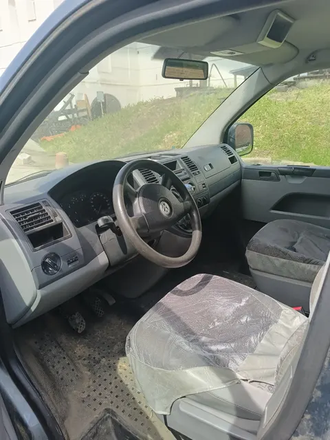 VOLKSWAGEN 7HC CARAVELLE, государственный регистрационный знак Т601ММ76. Автобус.