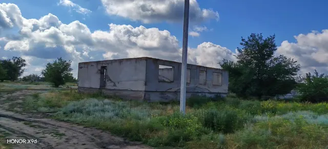 Жилой дом с. Осиновка, ул. 6, д. 4,  кадастровый номер 64:38:120401:459, степень готовности 49%, Земельный участок, с. Осиновка, ул. 6, д. 4, кадастровый номер 64:38:120401:508