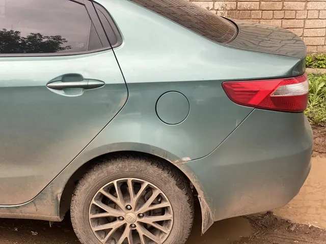 Легковой автомобиль KIA RIO, 2011 года выпуска, государственный номер С676НУ18, идентификационный номер (VIN) Z94CC41BBCR008923, № двигателя BW349449, рабочий объём двигателя – 1591 куб. см, мощность двигателя 123 л.с., 90,5 кВт.