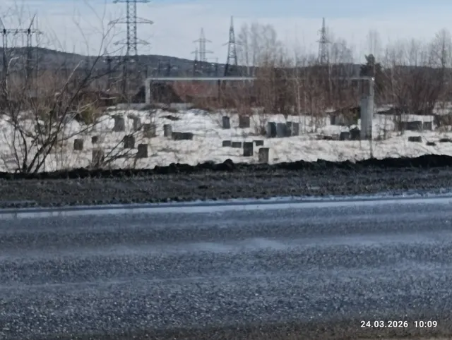 Объект незавершенного строительства площадью застройки 1486,3 кв.м., проектируемое назначение - не задано, степень готовности 18%, кадастровый номер 66:17:0809001:111, с земельным участком площадью 5800 кв.м., категория земель - земли населенных пунктов, разрешенное использование - проектирование и строительство объектов автосервиса, кадастровый номер 66:17:0809001:57, расположенные по адресу: Свердловская область, Нижнетуринский муниципальный округ, г. Нижняя Тура, ул. Транспортная, д. 1А
