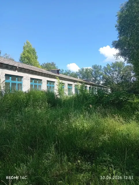 Здание школы, кадастровый номер: 45:13:030101:264, одновременно с земельным участком, кадастровый номер: 45:13:030101:154