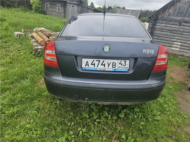 Легковой автомобиль (хэтчбек) Skoda OCTAVIA, 2008 г.в., г/н А474УВ43, цвет темно-серый, VIN: TMBDX41Z082227366