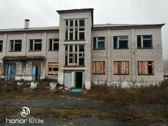 Нежилое здание
