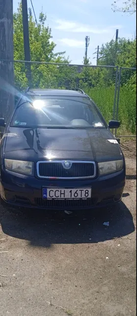 Транспортное средство VOLKSWAGEN TOURAN, 2005 года выпуска, г/н в Украине СВ5884ЕМ, (свидетельство о регистрации т/с в Украине СТМ № 208002).