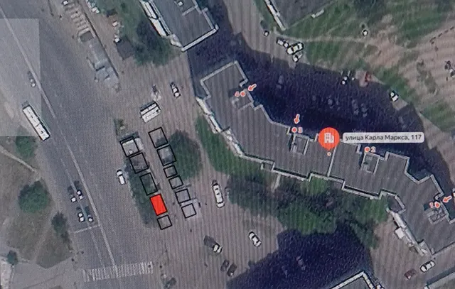 на право заключение договора на размещение и эксплуатацию нестационарного торгового объекта по адресу: г. Вологда, ул. Карла Маркса, вблизи дома № 117 (в границах кадастрового квартала 35:24:0303006), общей площадью 20 кв. м, со специализацией - продовольственные/непродовольственные товары