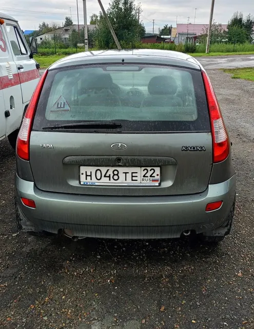 Автомобиль LADA 111960