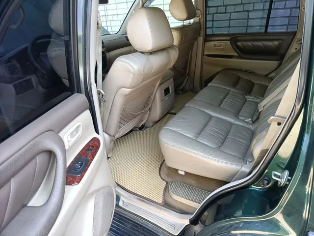 Автомобиль легковой универсал марки Тойота Ленд Крузер, паспорт транспортного средства 67 РЕ 479926 выдан 20.03.2020 Отд. № 4 МОРЭР ГИБДД УМВД России по Смоленской области, год изготовления ТС 1999, идентификационный номер (VIN) JT111WJA005004245, категория ТС В/М1, модель, № двигателя 2UZ 0139254, шасси (рама) № JT111WJA005004245, кузов (кабина, прицеп) № отсутствует, цвет кузова (кабины, прицепа) зеленый
