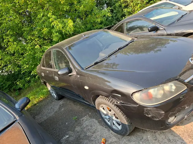 Автомобиль Nissan Almera, г/н К347ХЕ124, 2005г.в., VIN SJNBBAN16U2654930. Автомобиль находится в залоге. Рабочее состояние, и комплектность автомобиля не проверялось. Находится в г. Красноярск, данное имущество обращено в доход государства (Документы, ключи отсутствуют). (38/26)