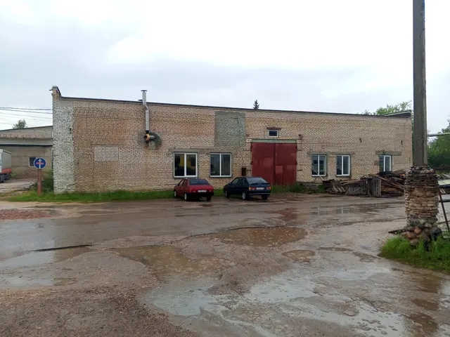 Нежилое здание (пристройка к складу), площадь 342,1 кв. м; земельный участок, площадь 869 кв. м, расположенные по адресу:  Новгородская область, м.о. Шимский, рп. Шимск, ул. Ленина, зд. 48/1
