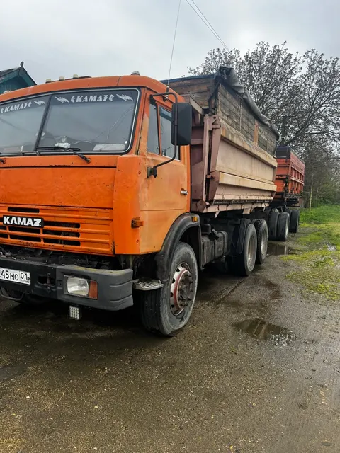 Д-к: Хот А.Х. Грузовой самосвал КАМАЗ 452800, г.в. 2004, г/н А245МО01, VIN X8945280040BA7643. Место хранения: Республика Адыгея, Теучежский р-н, а. Кунчукохабль, ул. Коммунистическая, 6