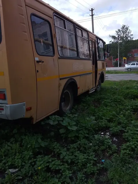 Автобус специальный для перевозки детей ПАЗ-32053-70, регистрационный знак Х129ММ64