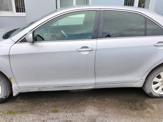 Транспортное средство -  легковой автомобиль - марка, модель TOYOTA CAMRY, 2007 года выпуска
