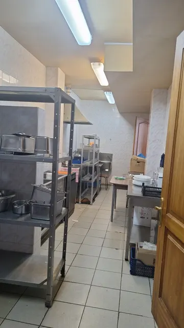 нежилые помещения №№ 17, 30, 81, 82, 84, 85, 86 в здании администрации, общей площадью 186,1 кв.м., расположенного по адресу: Ханты-Мансийский автономный округ – Югра, Октябрьский район, г.п. Октябрьское, ул. Калинина, влд. 39.