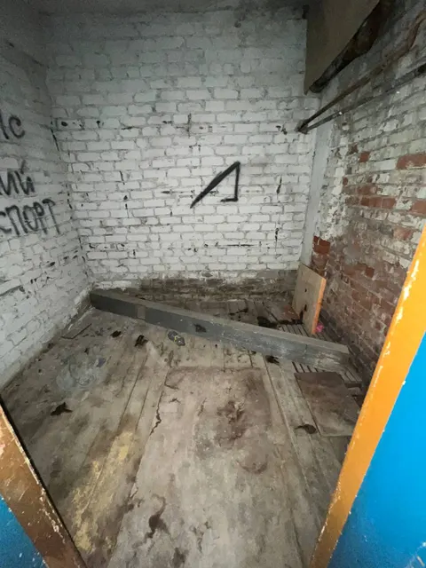 нежилое помещение с кадастровым номером 43:40:000184:944 по адресу: Российская Федерация, Кировская область, г.о. город Киров, г. Киров, пр-кт Октябрьский, д. 57,  помещ. 1003.
