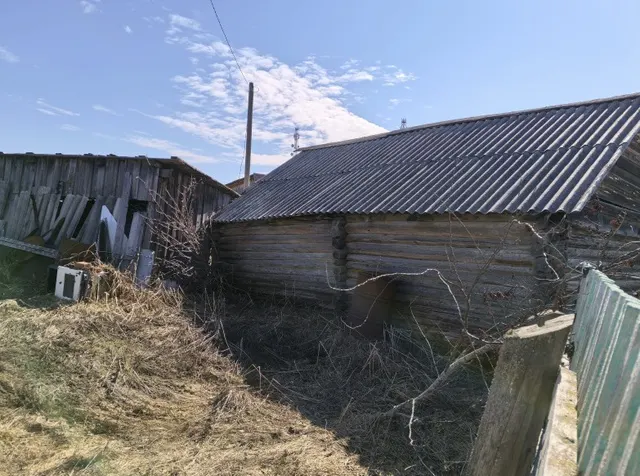 Здание: «Амбар», входящий в состав объекта культурного наследия регионального значения Ансамбль «Усадьба купцов Новицких в составе: жилой дом, 2 амбара» (кадастровый номер 86:07:0103005:1558)