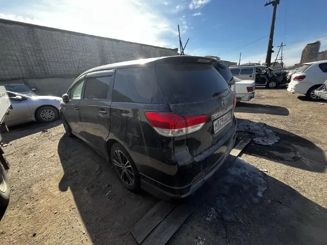 Транспортное средство Toyota Wish, 2010 года выпуска, цвет - черный, номер кузова ZGE20-0071957, государственный регистрационный номер М829НН03.