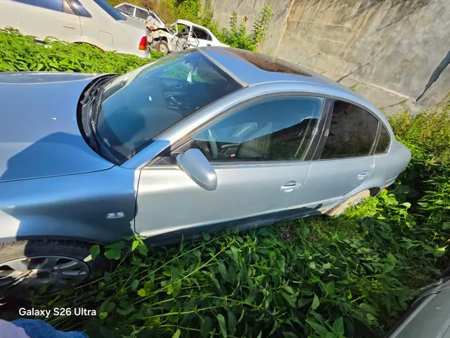 Автомобиль Фольксваген Пассат, 2002 г. в., г/н М528ТМ196, VIN WVWPD63B92P137693