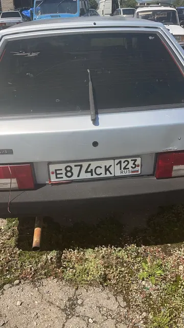 Легковой автомобиль «ВАЗ 21093» с государственным регистрационным знаком Е874СК 123, 1997 года выпуска, серебристого цвета, идентификационный номер (VIN): ХТА210930W2234288.