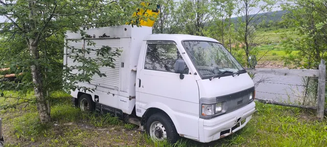 Автомобиль спецназначения Nissan Vanette (автовышка)