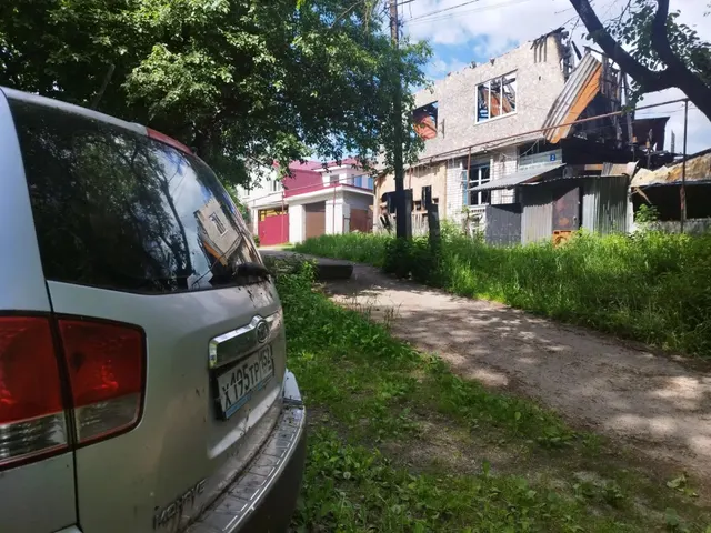А/м Kia QLE (HM, BORREGO, MOHAVE) серого цвета, 2009 г.в., гос. №X195TP 152, VIN XWEJH523890000336, зарегистрировано ограничение.