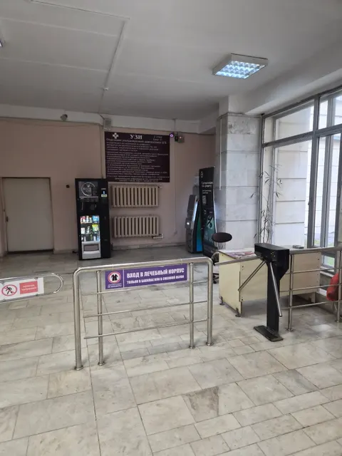 Часть нежилого помещения № 2, площадью 2 кв.м., входящего в состав объекта недвижимости: наименование: основное, ИНОН 041528740004, кадастровый номер 26:34:050219:139, расположенного по адресу: Ставропольский край, г. Кисловодск, ул. Кутузова, д. 127