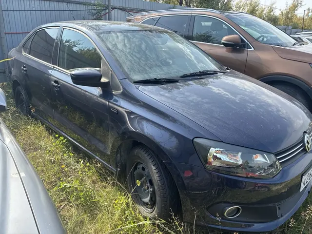 Автомобиль марки  Фольцваген Роло, цвет синий, г.р.з. К 266 НН 186, VIN XW8ZZZ61ZCG002289, г/в  2011. ТС имеет ограничения ФССП на регистрационные действия (ключи и документы отсутствуют, техническое состояние не проверялось, пробег не известен). Имущество продается в том виде, в каком оно есть, в случае продажи возврату/обмену не подлежит. За скрытые дефекты имущества Продавец ответственности не несет.