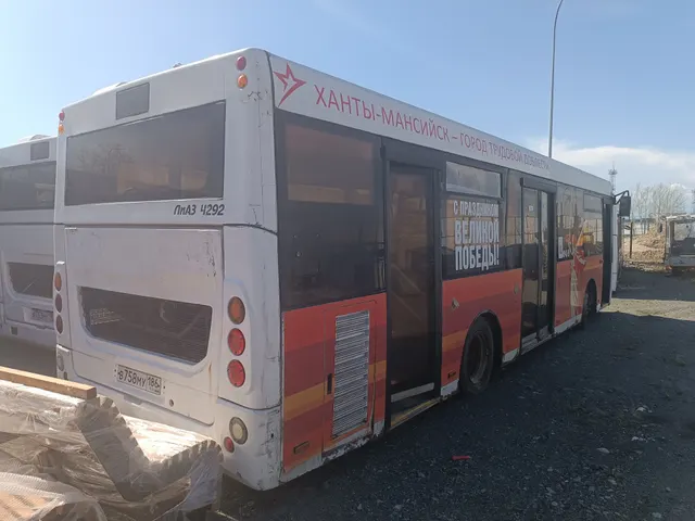 Автобус ЛиАЗ 429260, государственный регистрационный знак  В 758 МУ 186