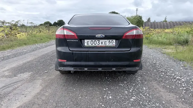 Автомобиль Ford Mondeo, год выпуска  2008 , гос.номер Е003КЕ60RUS