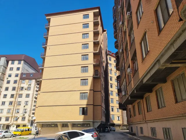 Квартира, площадь 129,20 кв. м., этаж 9, кадастровый №: 05:40:000067:10557, местоположение: Республика Дагестан, г. Махачкала, ул. Магарамкентская мкр М-2, д. 44, кв. 42 (должник Магомедова П. М.)