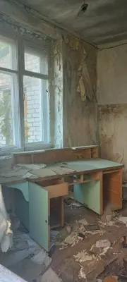 Земельный участок и административное здание по адресу: Псковская область, м.о. Струго-Красненский, рп. Струги Красные, ул. Граничная, д. 1 А