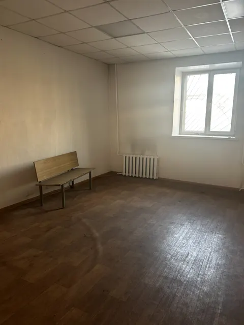 Помещение общей площадью 78,4 кв.м, с кадастровым номером 42:21:0108007:247, расположенное по адресу: Российская Федерация, Кемеровская область – Кузбасс, г. Белово, ул. Юности, д. 11, пом. 86.