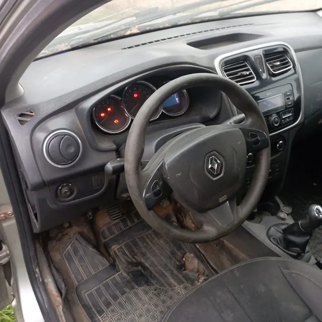 Легковой автомобиль RENAULT LOGAN, год выпуска 2017