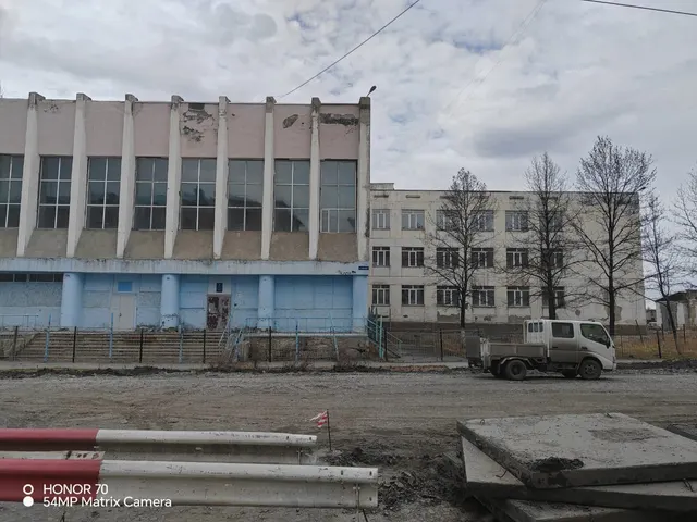 Нежилое здание