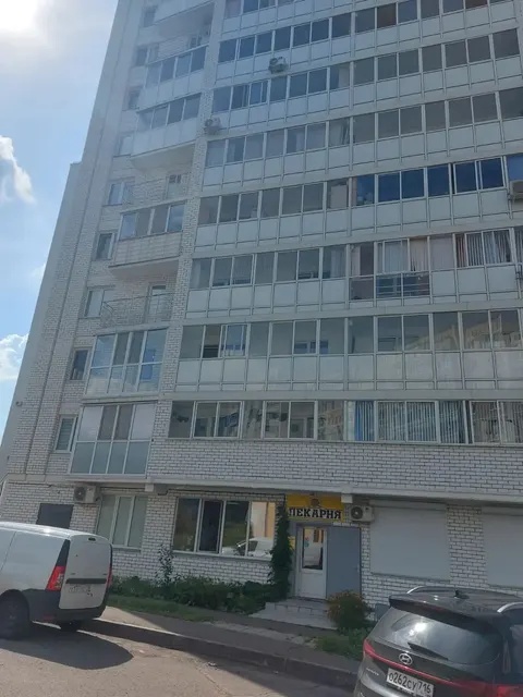 1/4 доля нежилого помещения, пл. 50,4 кв.м., к/н 16:52:050201:4394 по адресу: РТ, г.Набережные Челны, пр-кт.Раиса Беляева, д.76А, пом.1012. Начальная цена – 1 621 800,00 руб. (2004 (I), ООО СПЕЦИАЛИЗИРОВАННЫЙ ЗАСТРОЙЩИК "СТРОЙПРОЕКТ-ПЛЮС".)