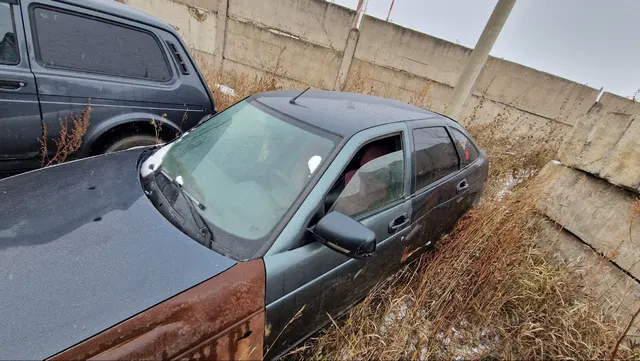 Автомобиль LADA 217230 LADA PRIORA, г/н М474МО124, 2013 г.в., VIN XTA217230D0248564, двигатель № 3244941, цвет сине-зеленый, комплектность и состояние  не проверялась данное  имущество обращено в доход государства, (Документы отсутствуют)Находится г. Красноярск-90% Повторная публикация в связи с отказом покупателя