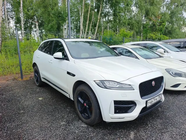 а/м Jaguar F-Pace белого цвета, 2018 г.в., гос. №T467PK 152, VIN SADCA2BX9KA364919, двигатель №PTZ04180718V0730, зарегистрировано ограничение