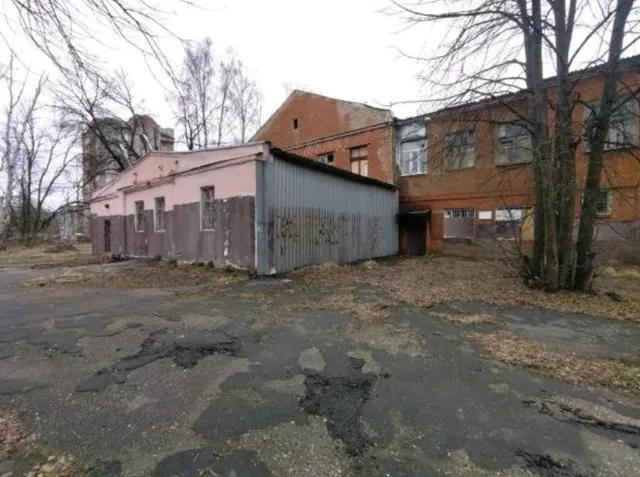 Имущество, находящееся в собственности Ярославской области, расположенное по адресу: Ярославская область, г. Ярославль, ул. 8 Марта, д. 5, с земельным участком