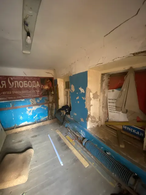 Нежилое помещение, расположенное по адресу: Ярославская область, г. Углич, ул. Ростовская, д. 6-8
