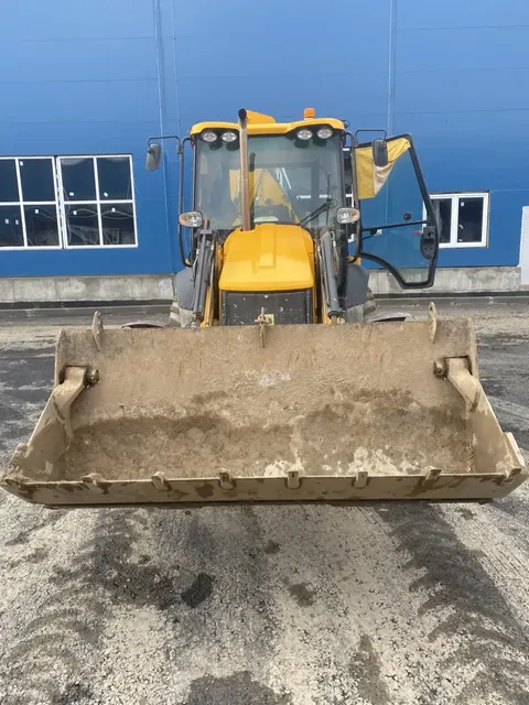 Экскаватор — погрузчик JBC 14 M2WM, 2020 г.в., г/н 3726ВК35, vin JCB3CX4THL2871733