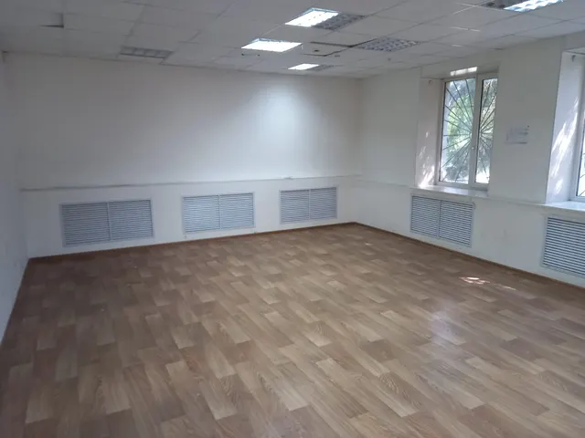 помещение общей площадью 42,8 кв.м РНФИ П13160003685, с кадастровым номером: 73:14:030104:956, по адресу: Ульяновская область, р-н Сенгилеевский, г. Сенгилей, ул. Садовая, д. 2А