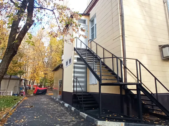 Продажа единым лотом имущества, находящегося в собственности города Москвы, в составе: нежилого здания по адресу: г. Москва, ул. Кременчугская, д. 6, корп. 3, общей площадью 785 кв.м., кадастровый номер: 77:07:0009003:1174 и земельного участка по адресу: г. Москва, ул. Кременчугская, земельный участок 6/3, общей площадью 3650 кв.м., кадастровый номер: 77:07:0009003:15152